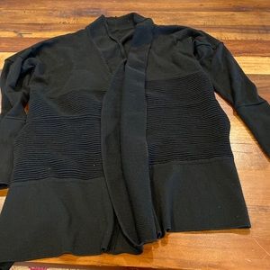 Lululemon black wrap size 10
